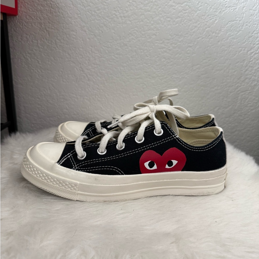 Comme Des Garçons Play